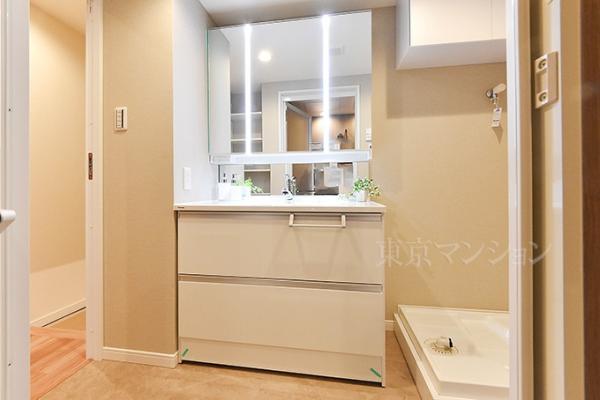 三鷹ナショナルコート１号棟 洗面化粧台