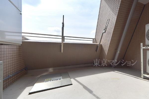 プラティーク三軒茶屋 バルコニー