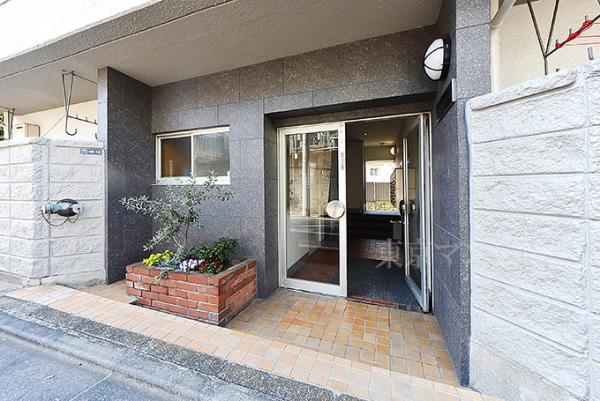 マンション小滝橋 エントランス（外）