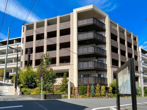 中古マンション 新宿区弁天町135-1 都営大江戸線牛込柳町駅 6,780万円