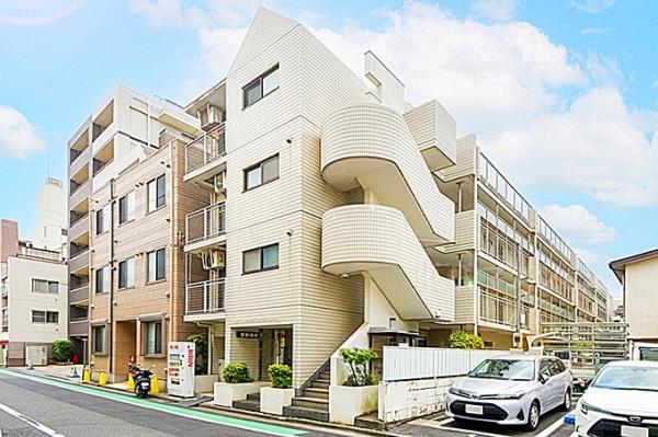 中古マンション 北区滝野川６丁目11-15 都営三田線西巣鴨駅 3,980万円