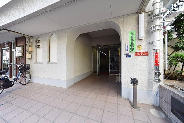 高島平グロリアハイツ エントランス（外）