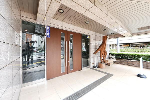 パレ・ソレイユ世田谷二丁目 エントランス（外）