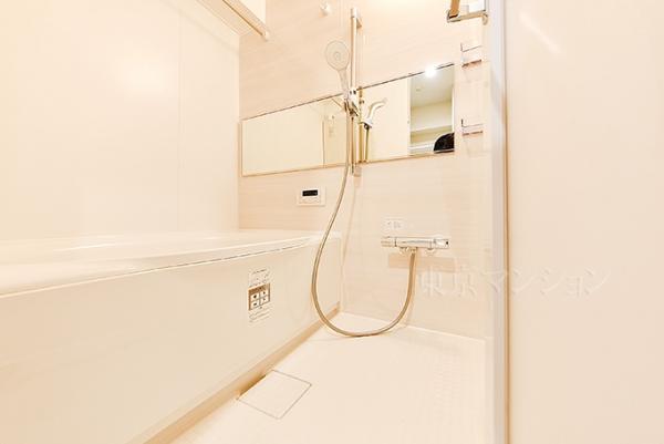 パレ・ソレイユ世田谷二丁目 浴室