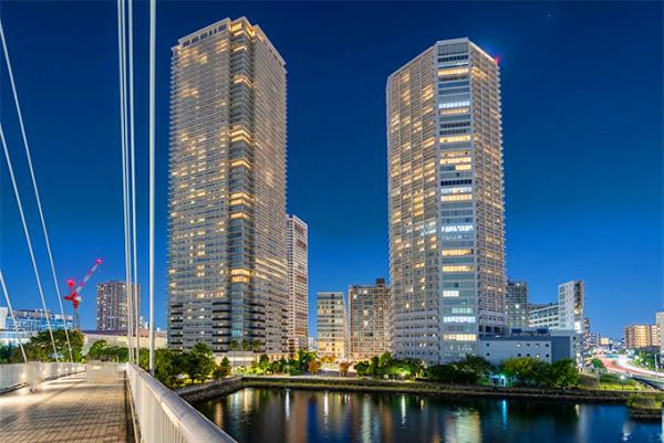 中古マンション 江東区東雲１丁目 有楽町線辰巳駅 1億8,500万円