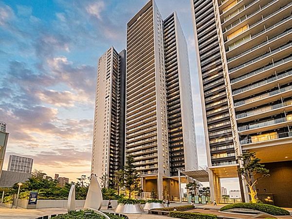 中古マンション 港区港南４丁目 JR山手線品川駅 2億2,000万円