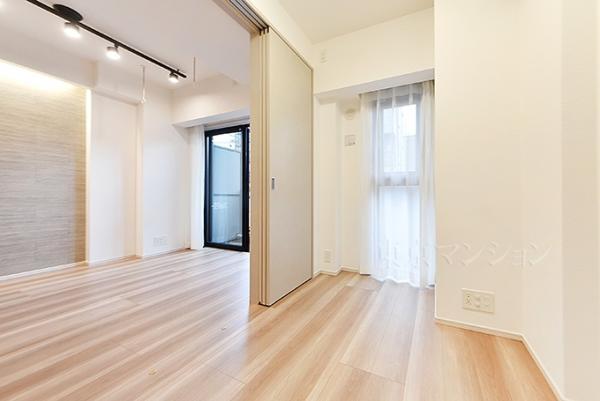 ルジェンテ早稲田 リビング以外の居室