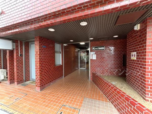 光シャンブル滝野川 エントランス（外）