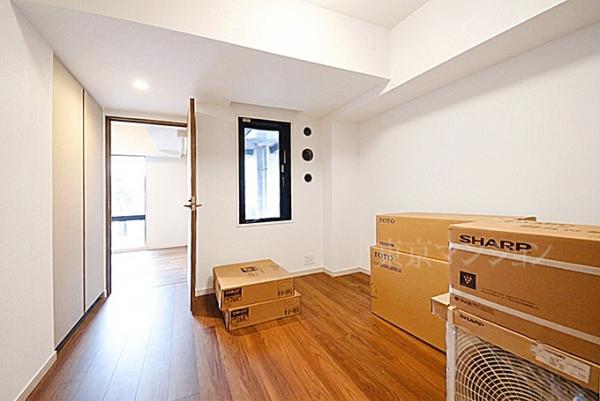 リビオ中野坂上パークフロント リビング以外の居室