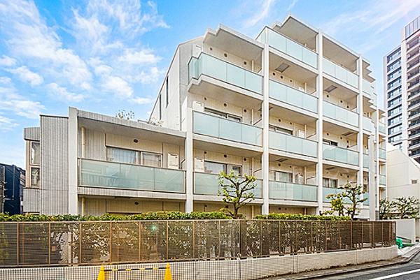 中古マンション 港区白金５丁目10-17 日比谷線広尾駅 1億200万円