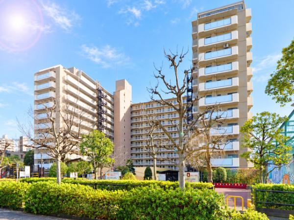 ライオンズプラザ北綾瀬 外観写真