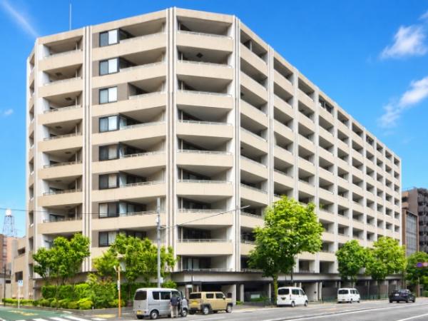 中古マンション 新宿区大京町 都営大江戸線国立競技場駅 1億3,800万円