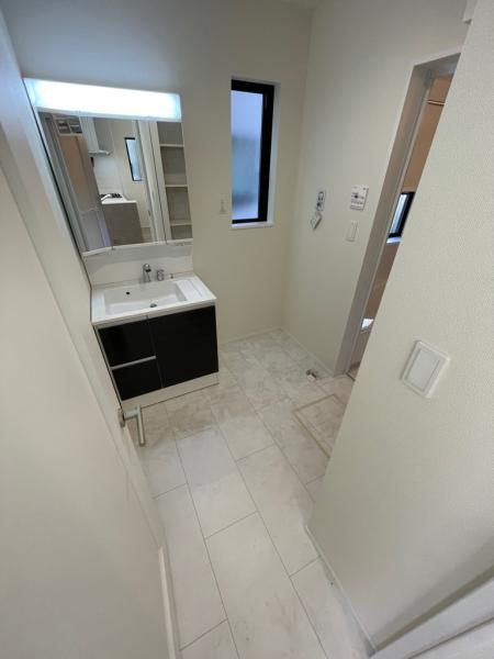 新築戸建 船橋市二和東5丁目 京成松戸線三咲駅 3,990万円