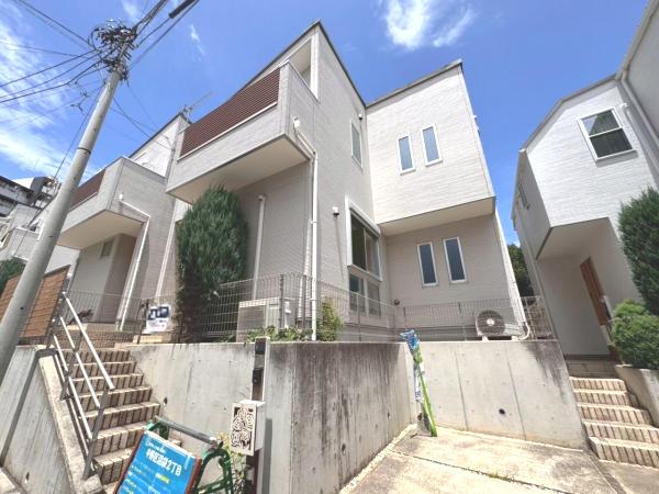 中古戸建 中野区沼袋２丁目 西武新宿線沼袋駅 7,680万円