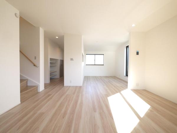 新築戸建 豊島区要町１丁目 副都心線要町駅 8,180万円