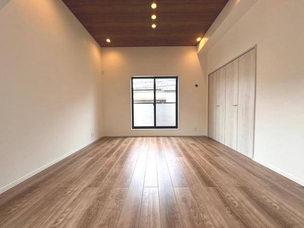 新築戸建 豊島区南長崎６丁目 西武池袋線東長崎駅 6,180万円