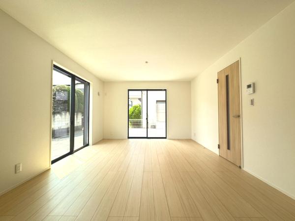 新築戸建 中野区沼袋2丁目 西武新宿線沼袋駅 7,980万円