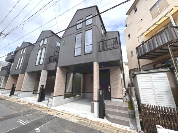 新築戸建 杉並区井草２丁目 西武新宿線井荻駅 7,480万円