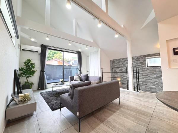 新築戸建 杉並区善福寺４丁目 西武新宿線上石神井駅 1億1,880万円