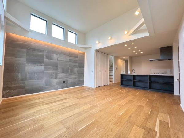 新築戸建 世田谷区経堂５丁目 小田急線経堂駅 1億2,480万円