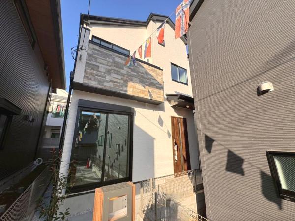 新築戸建 杉並区清水３丁目 西武新宿線井荻駅 7,680万円