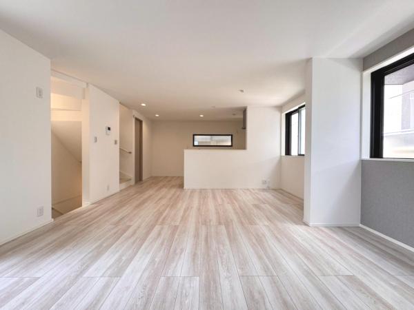 新築戸建 中野区鷺宮4丁目 西武新宿線鷺ノ宮駅 7,280万円