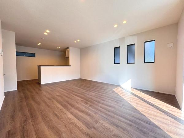 新築戸建 杉並区天沼１丁目 JR中央線阿佐ヶ谷駅 1億1,700万円