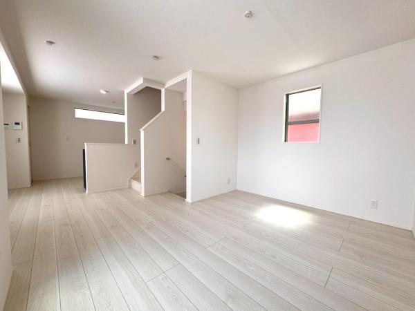 新築戸建 杉並区上高井戸１丁目 京王線芦花公園駅 7,480万円