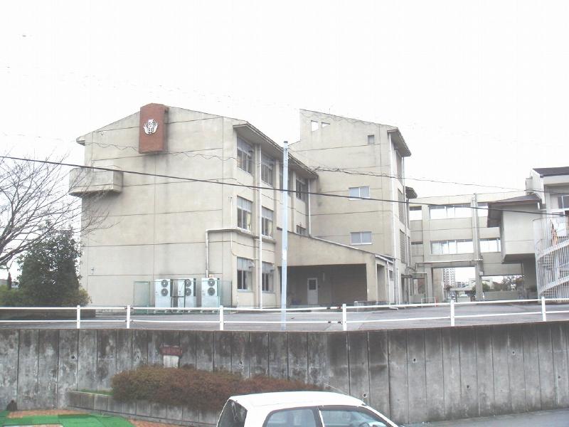 長久手南中学校