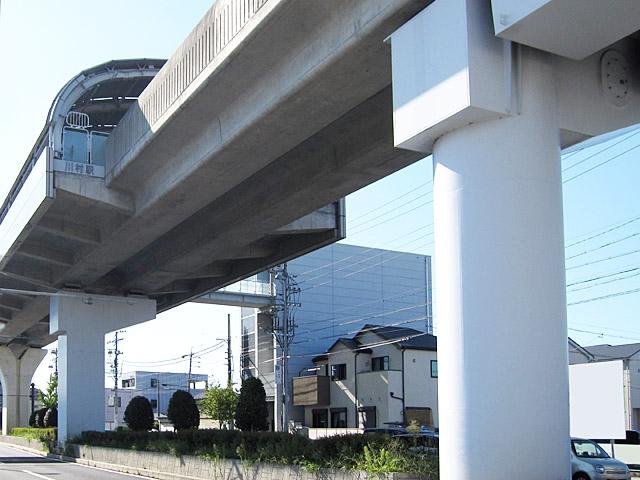 ゆとりーとライン川村駅
