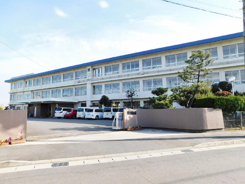 西尾市立平坂小学校