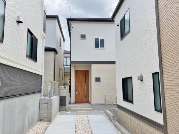 新築一戸建て 名古屋市緑区鳴海町字上ノ山24番12の一部 名古屋市桜通線野並駅 3390万円