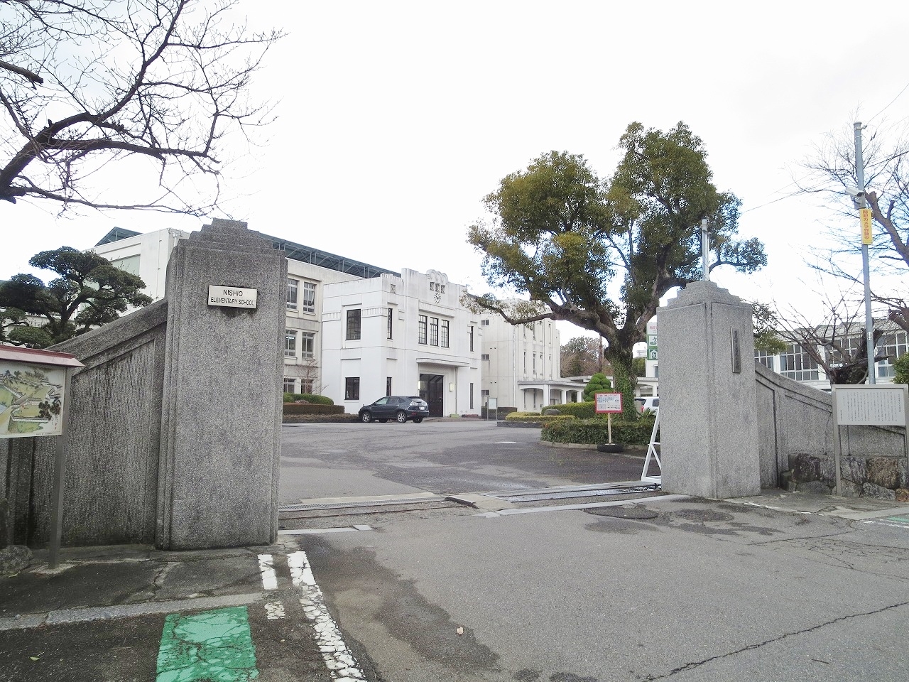 西尾市立西尾小学校