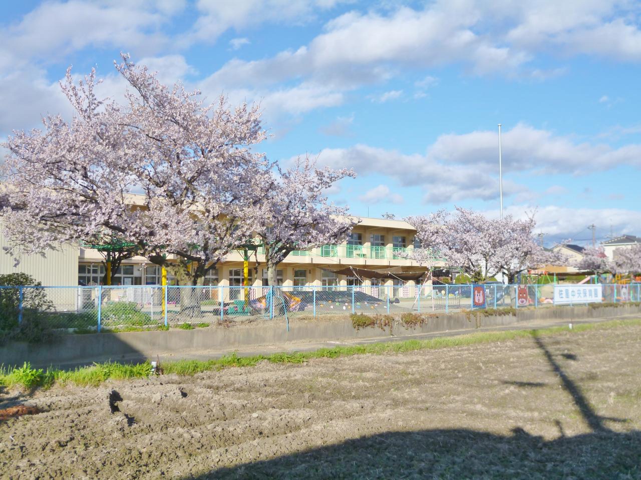 佐屋中央保育園