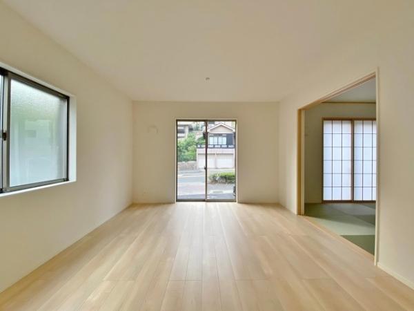 新築一戸建て 名古屋市緑区潮見が丘2丁目6番1、他 名鉄名古屋本線鳴海駅 3890万円
