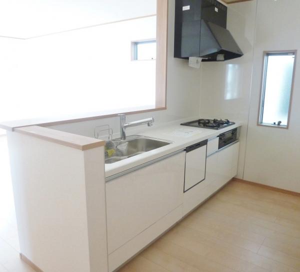 新築一戸建て 名古屋市港区秋葉2丁目1番 名古屋臨海高速鉄道名古屋競馬場前駅 3390万円