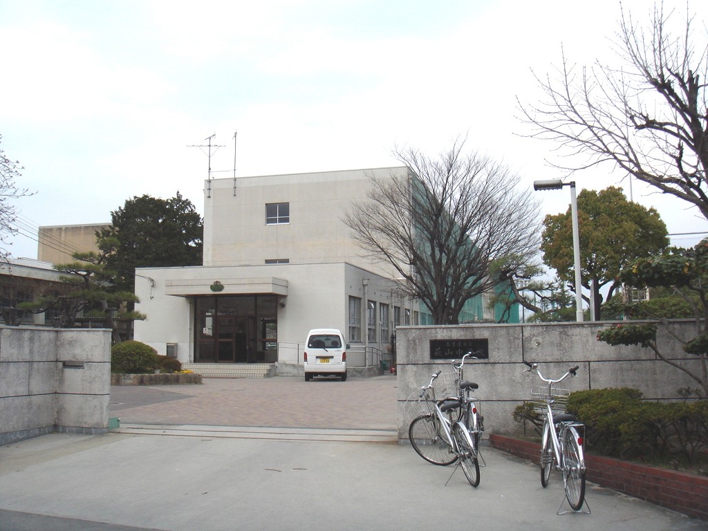 名古屋市立萩山中学校