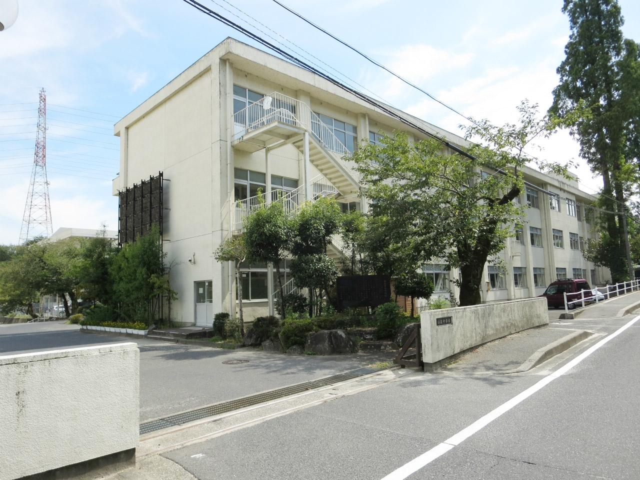 多治見市立小泉中学校
