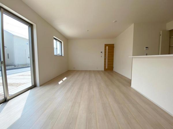 新築一戸建て 西尾市一色町松木島自分山 名鉄西尾線吉良吉田駅 2390万円