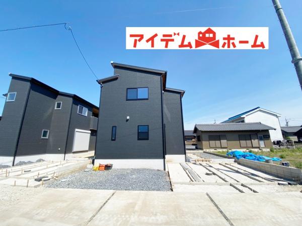 新築一戸建て 小牧市堀の内2丁目183-2、183-3他 名鉄小牧線小牧駅 3980万円