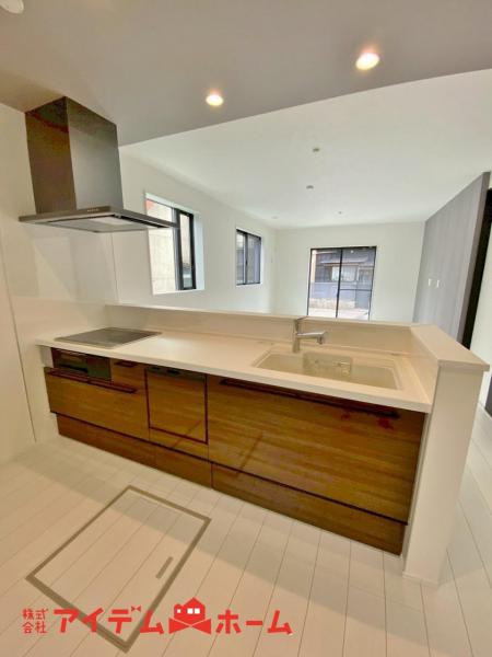 新築一戸建て 半田市郷中町３丁目57番 名鉄河和線知多半田駅 4,080万円