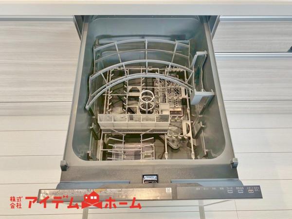 新築一戸建て 半田市郷中町３丁目57番 名鉄河和線知多半田駅 3,580万円