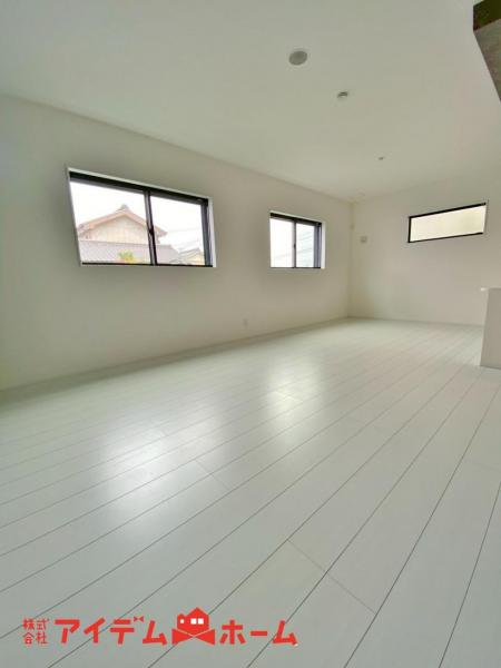 新築一戸建て 半田市郷中町３丁目57番 名鉄河和線知多半田駅 3,330万円