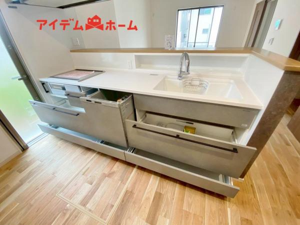 新築一戸建て 岐阜市六条江東２丁目8-2 JR東海道本線（熱海〜米原）岐阜駅 4,280万円