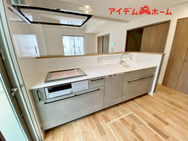 新築一戸建て 岐阜市六条江東２丁目8-2 JR東海道本線（熱海〜米原）岐阜駅 4,280万円