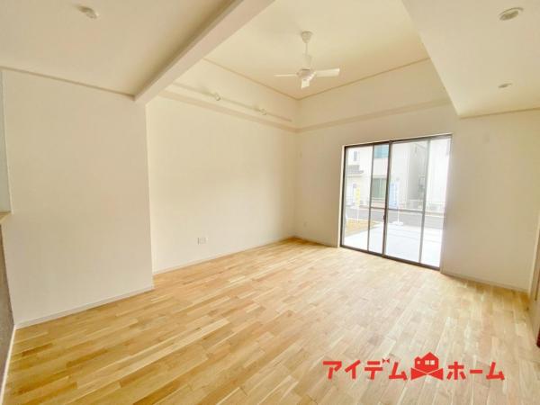 新築一戸建て 岐阜市六条江東２丁目8-2 JR東海道本線（熱海〜米原）岐阜駅 4,280万円