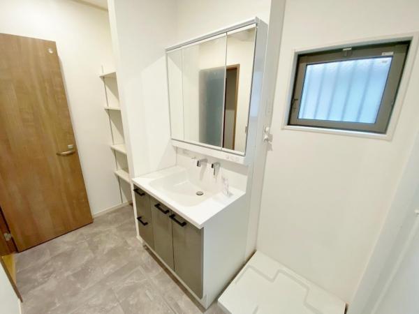 新築一戸建て 岐阜市六条江東２丁目8-2 JR東海道本線（熱海〜米原）岐阜駅 4,280万円