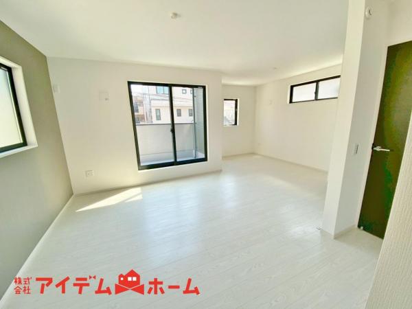 新築一戸建て 名古屋市南区赤坪町37番 名古屋市桜通線鶴里駅 4,099万円