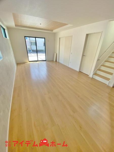 新築一戸建て 名古屋市南区赤坪町37番 名古屋市桜通線鶴里駅 4,299万円