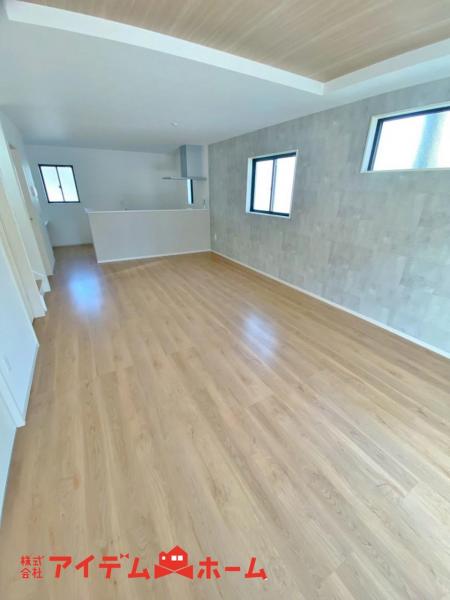 新築一戸建て 名古屋市南区赤坪町37番 名古屋市桜通線鶴里駅 4,299万円